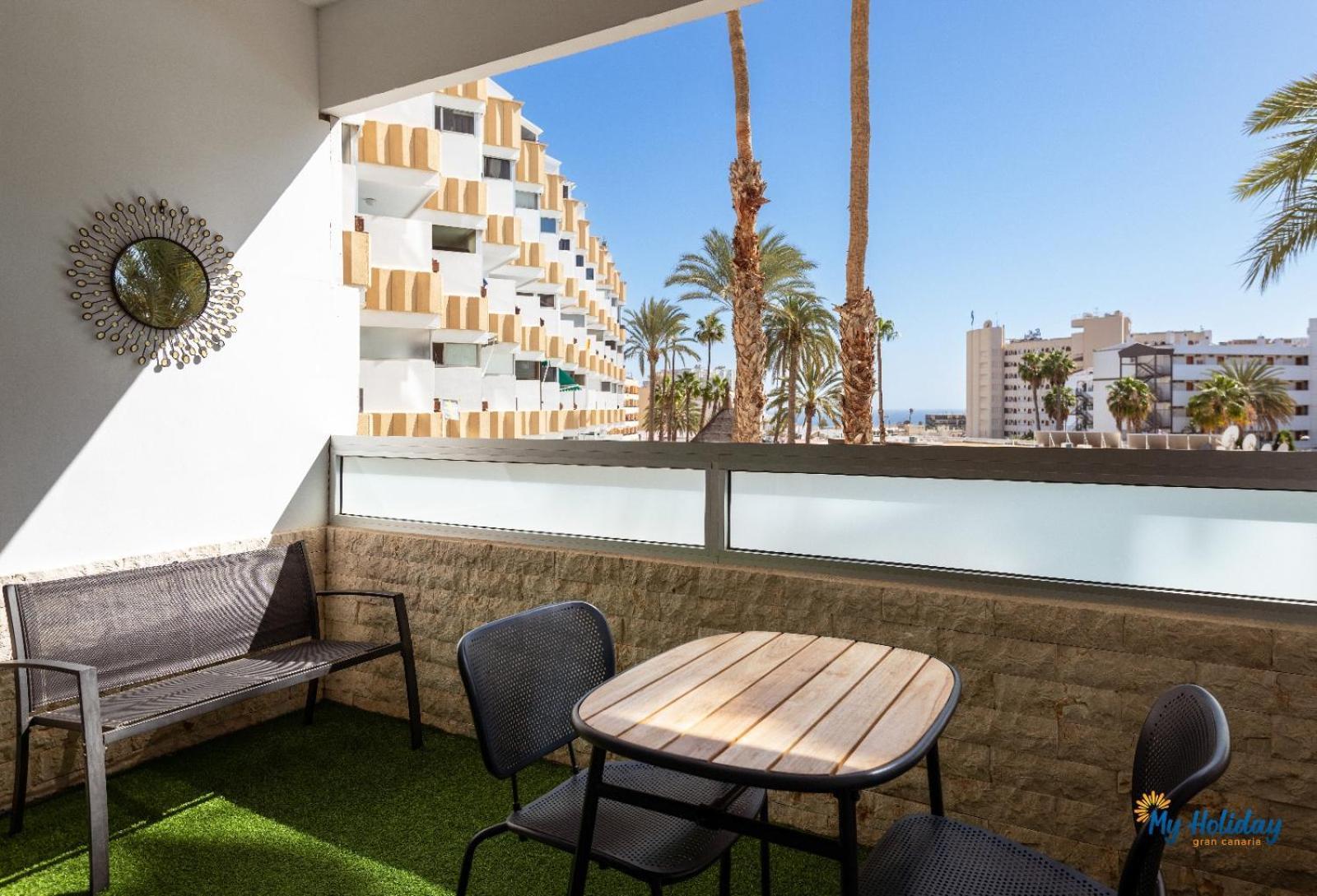 Lenas Modern Apartment San Bartolomé Екстериор снимка